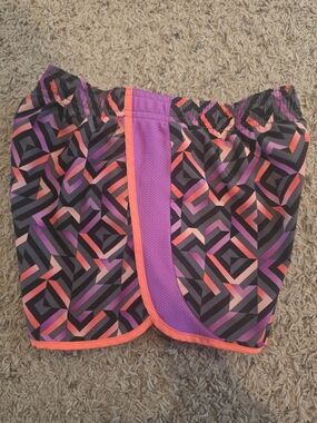 Xersion Geometric Print Running Athletic Shorts - Black, Pink, Purple